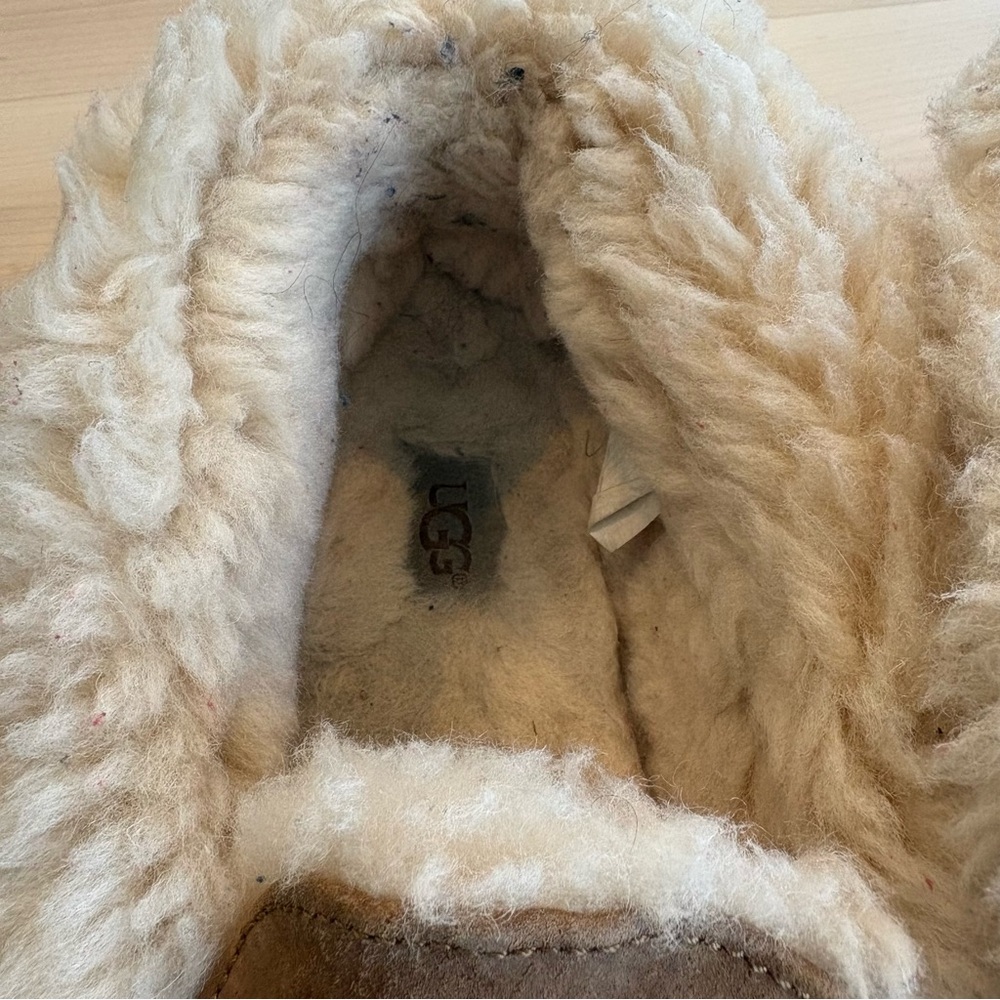 UGG Alina Sheepskin Moccasin Slippers Chestnut Cozy Fur Lined House Shoes US 7 - Picture 6 of 11